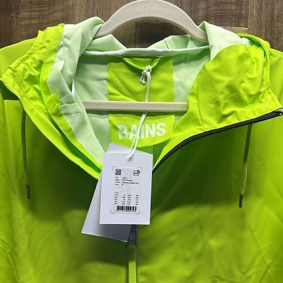 RAINS - Storm Breaker in Reflective Digital Lime - Picture 6 of 7